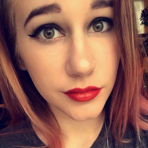 Meet your Posher, Kaleigh